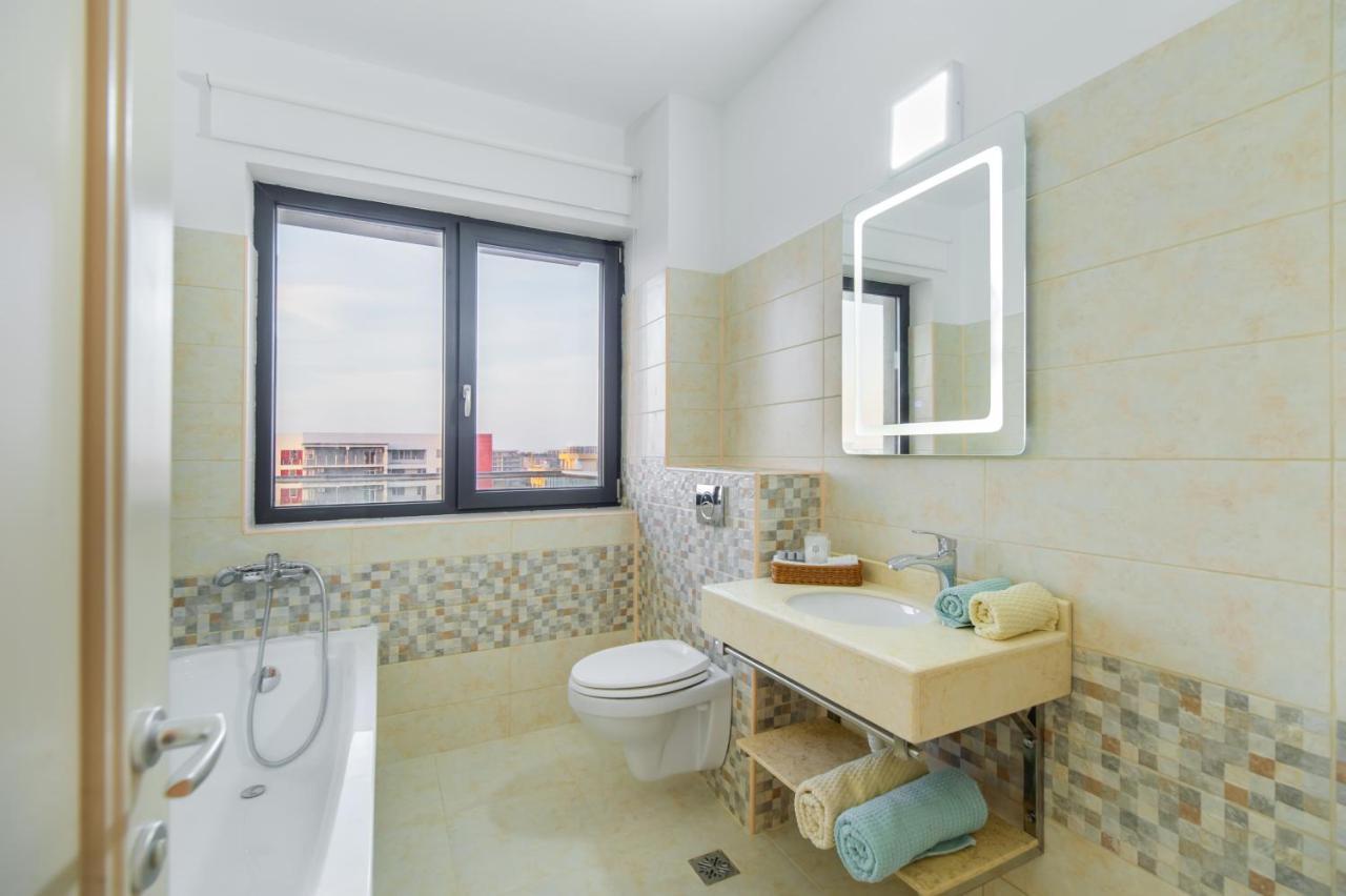 Mira Residence Apart & Penthouse Неводарі Екстер'єр фото