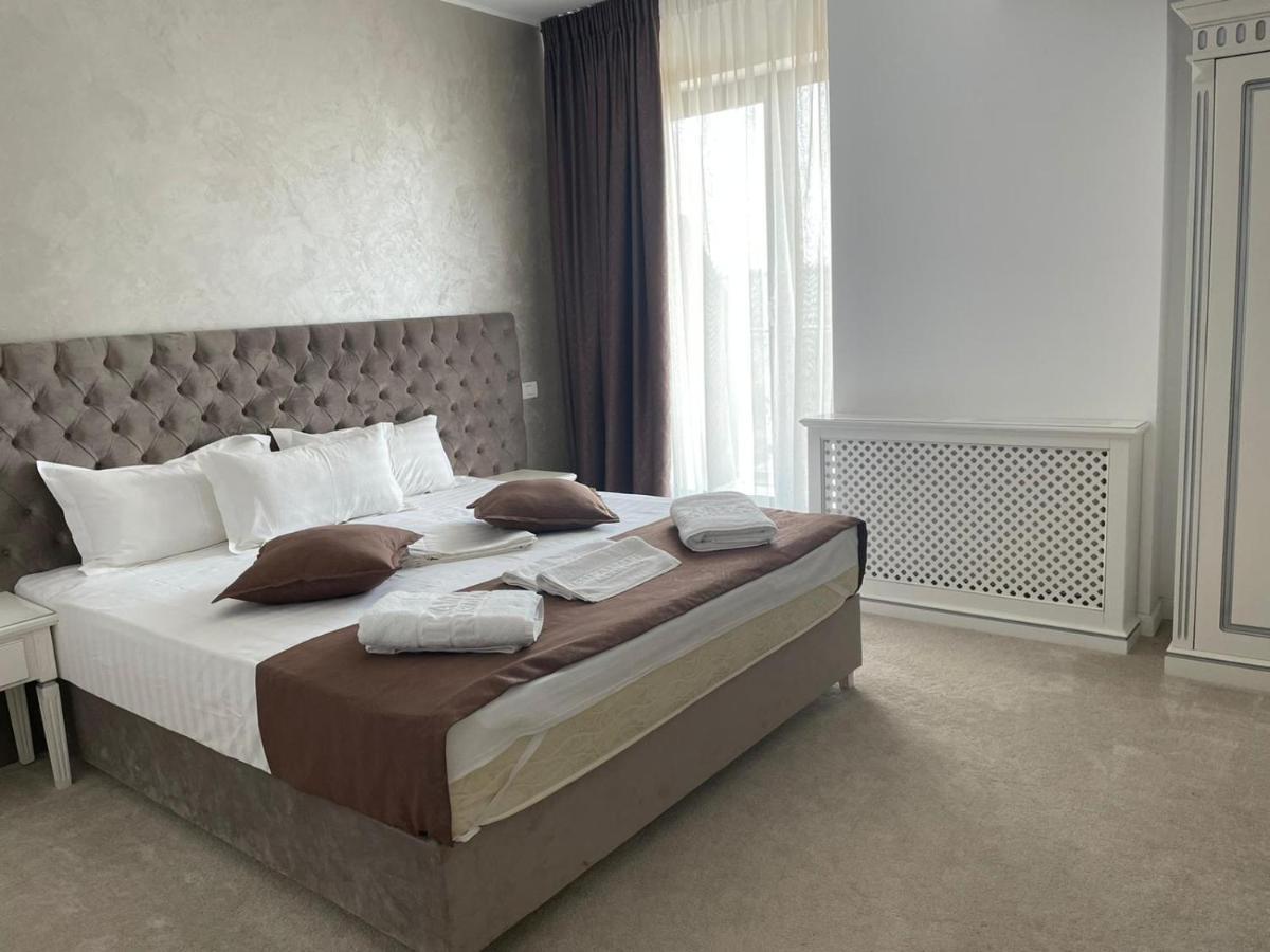 Mira Residence Apart & Penthouse Неводарі Екстер'єр фото
